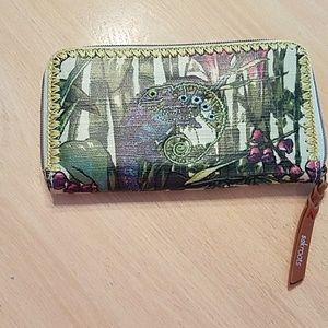 Sakroots wallet